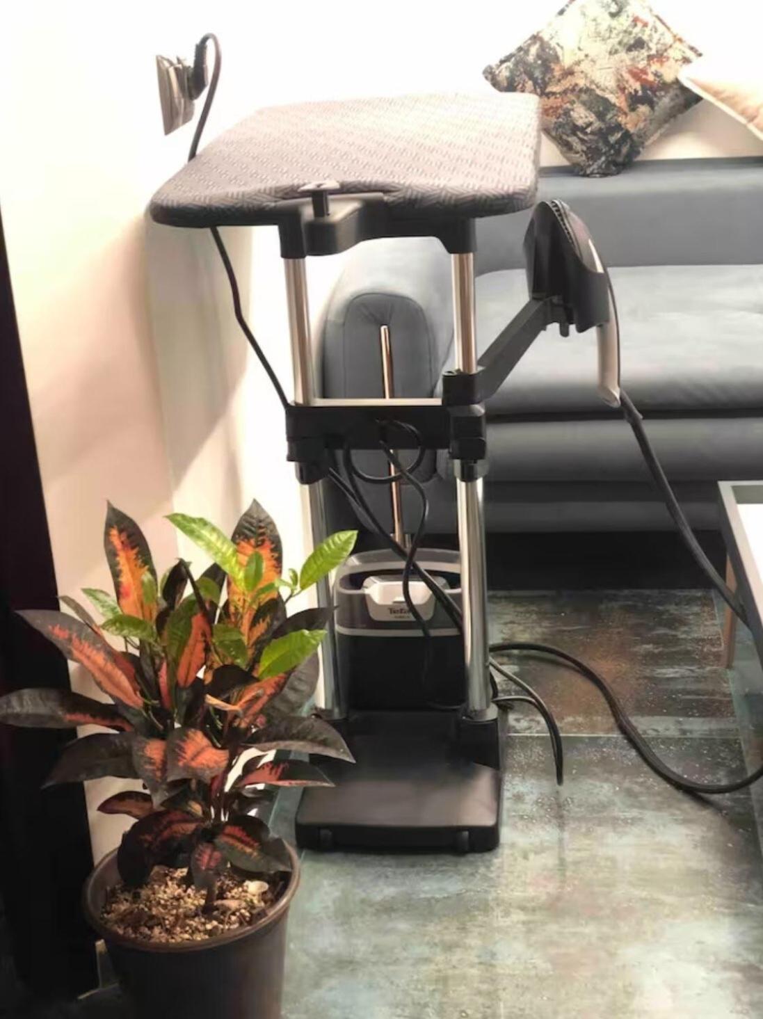 Well Equipped With Luxurious Interior Furnishings